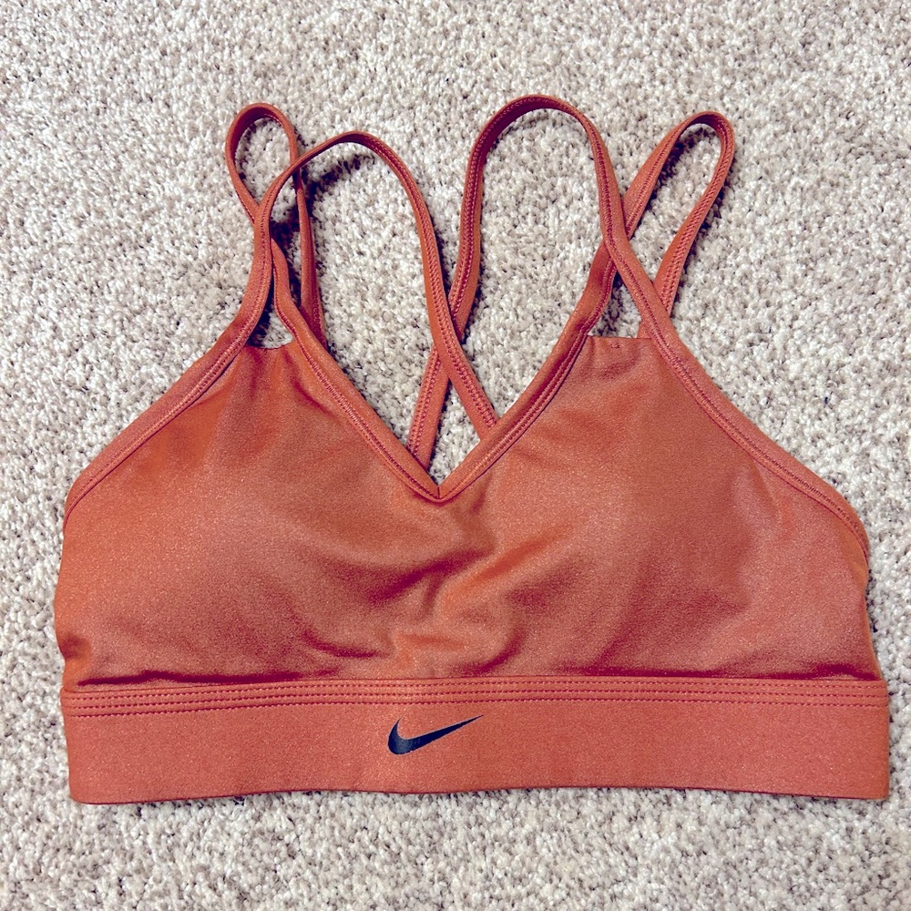 Like NEW burnt orange Nike Bra
